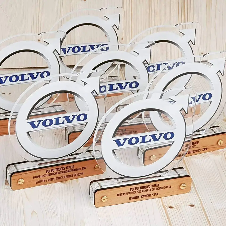 Premi aziendali Volvo taglio laser